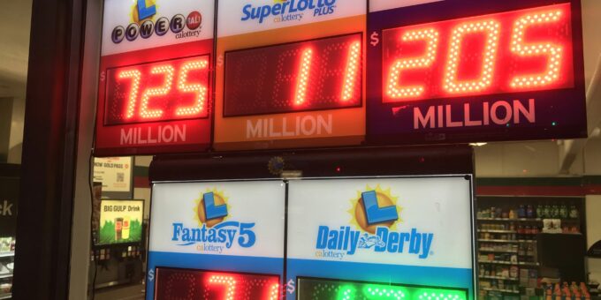 Arizona Lottery Announces a Dozen Powerball Ticket Winners