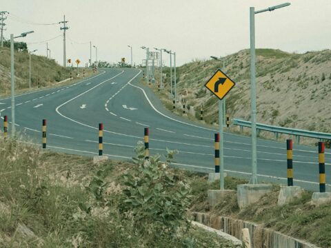 When Things Go Wrong: A Worker’s Unexpected Challenge During an Oil Change