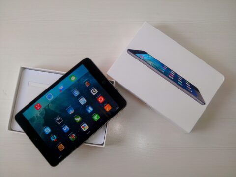 Did Samsung Pick Wrong? The Case of the Tab S11