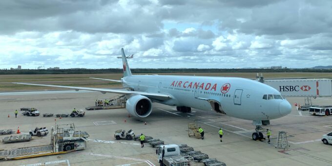 Air Canada Flight Attendant Contract Standoff: 99% Reject Offer, Mediation Ahead