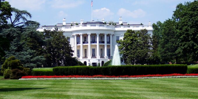 Follow Political Trends That Shape the World