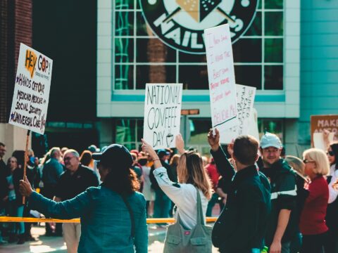 Engage in Healthy Political Discussions Online