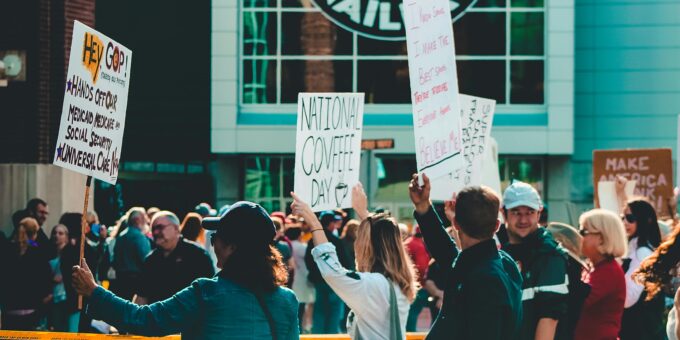 Engage in Healthy Political Discussions Online