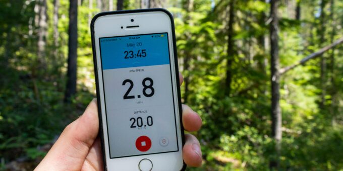 use astronomy apps for real-time sky tracking