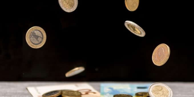 How Small Businesses Can Thrive in a Changing Economy
